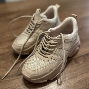 Steve Madden Size 6.5 Rhinestone Sneakers
